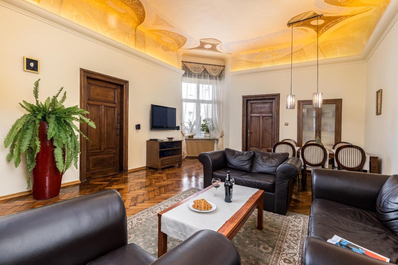 Best Location To Explore Krakow Spacious 105M2 المظهر الخارجي الصورة