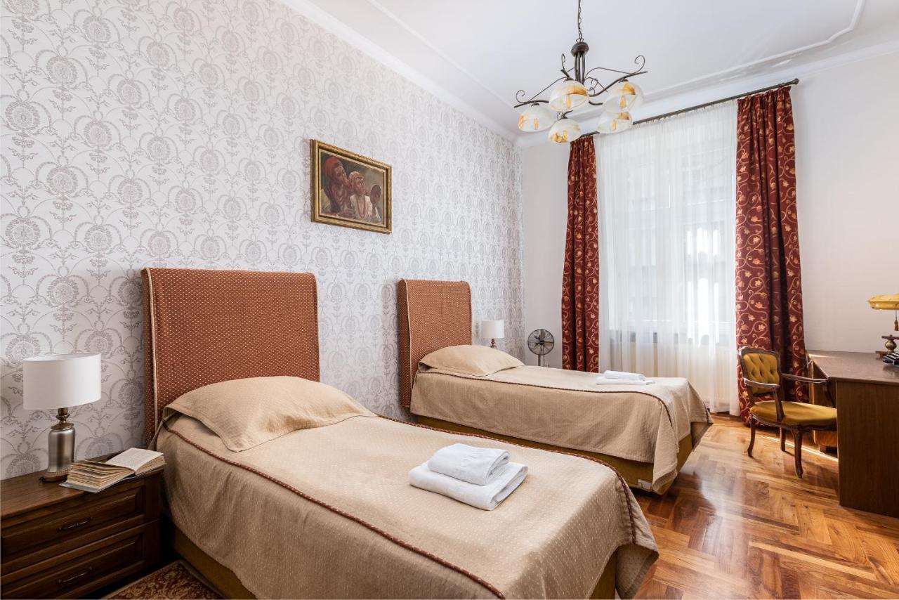 Best Location To Explore Krakow Spacious 105M2 المظهر الخارجي الصورة